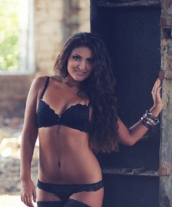 Мои услуги настолько разнообразны, что ты точно найдешь то, что искал.
💋 Моя опытность и креативность помогут нам воплотить в жизнь все твои мечты. Фото настоящие и говорят сами за себя – я манящая, сексуальная и безумно женственная.
🌟 Обо мне ходят лестные отзывы о высоком качестве моих услуг, об умении доставлять незабываемое удовольствие. Захватывающее приключение в Москве ждет тебя именно в моей компании.
🌆 Живу в Москве, где всегда готова окунуть тебя в мир настоящего наслаждения и эротических приключений.
💫 Тебе осталось только одно – связаться со мной и открыть дверь в мир страсти и наслаждения. Жду с нетерпением встречи с тобой!💋 Нина